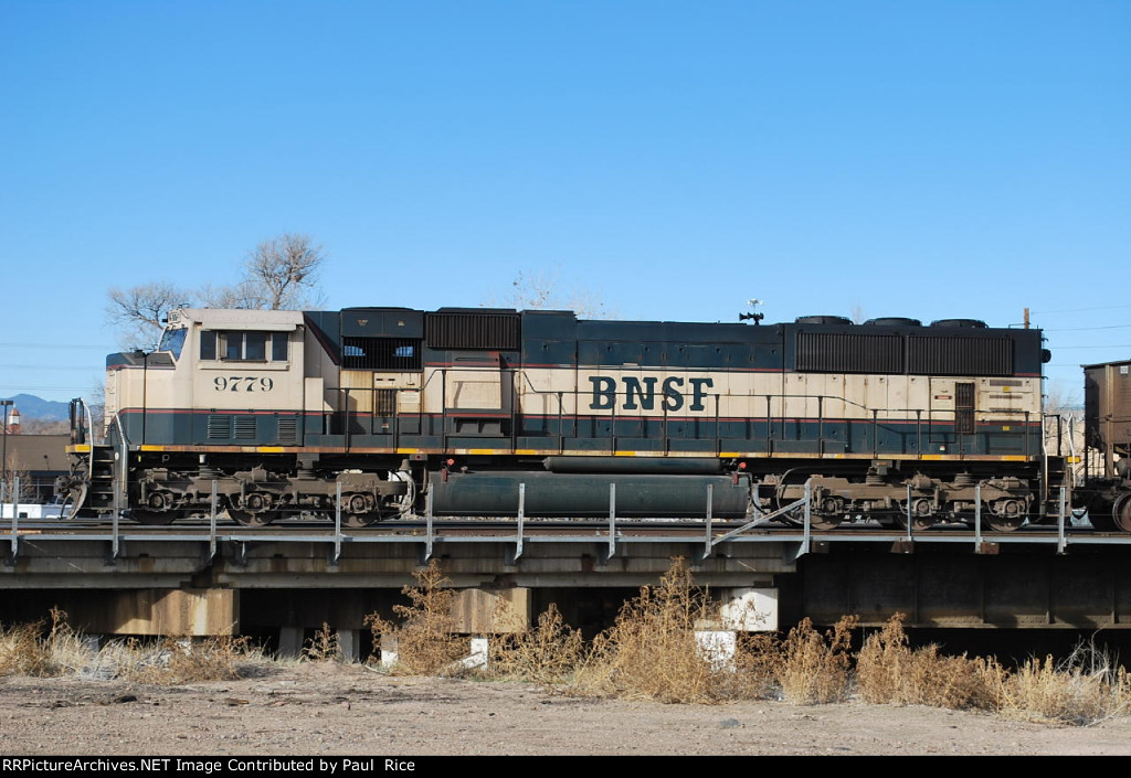 BNSF 9779